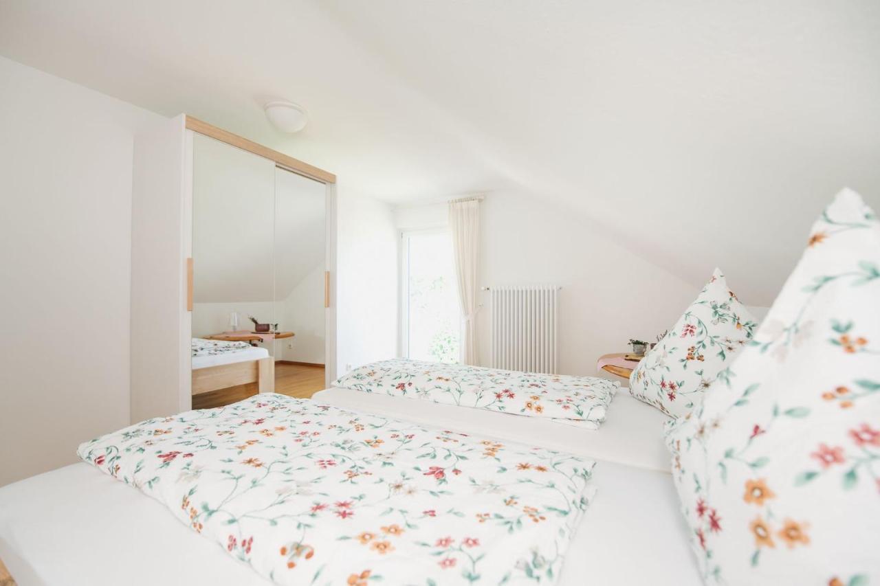 Ferienwohnung Menzer Am See 외닝겐 외부 사진